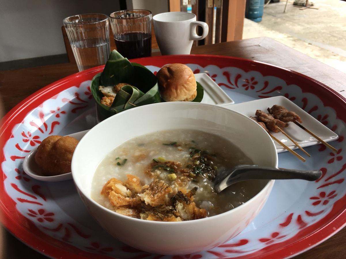Comeneetee Uthai Ban Khok Mo Exteriör bild